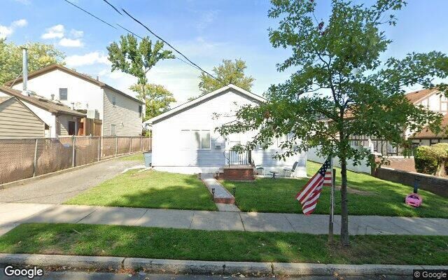 1685 Arden Ave, Staten Island, NY 10312