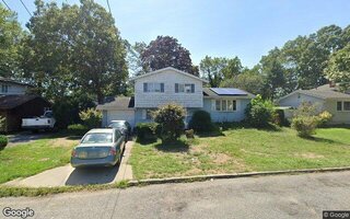 172 Newman St, Brentwood, NY 11717