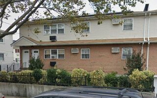 175-15 140th Ave, Jamaica, NY 11434