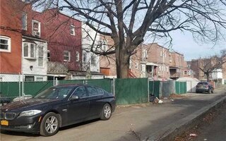 177-29 Leslie Rd, Jamaica, NY 11434