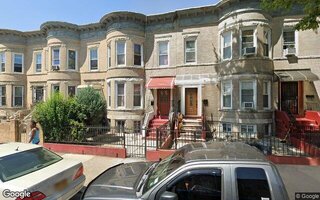 18 Raleigh Pl, Brooklyn, NY 11226