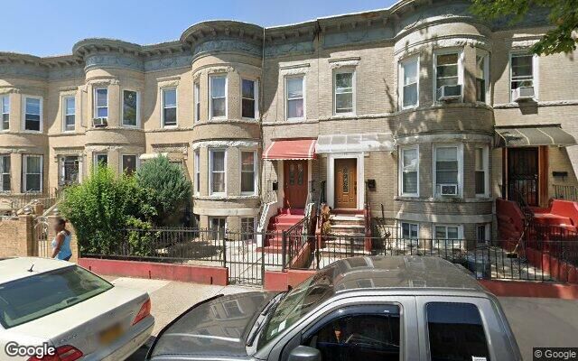 18 Raleigh Pl, Brooklyn, NY 11226