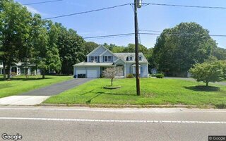 19 Homestead Dr, Coram, NY 11727