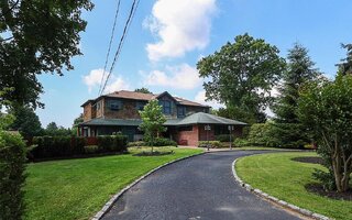 19 Marietta Rd, Glen Cove, NY 11542
