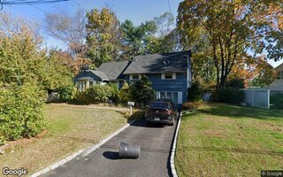 19 Nursery Rd, Huntington, NY 11743
