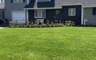 2 Franklin St, Coram, NY 11727