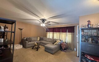 2 Hamilton Ct, Coram, NY 11727