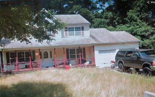 2 Ord Ct, Middle Island, NY 11953