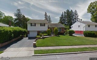 20 Northumberland Rd, Jericho, NY 11753