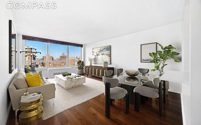 200 E 94th St #2012, New York, NY 10128 (Living Room)