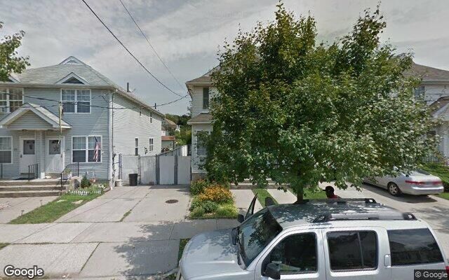 21 Derby Ct, Staten Island, NY 10302