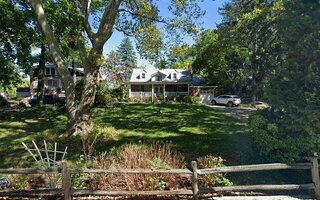 2145 Clove Rd, Staten Island, NY 10305