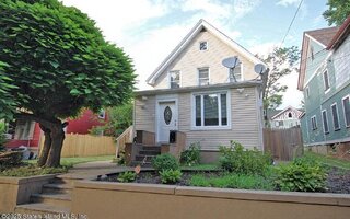 217-219 Fisher Ave, Staten Island, NY 10307