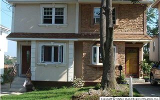 23 Bayview Pl, Staten Island, NY 10304