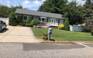 24 Henry Rd, Centereach, NY 11720