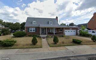 24 Marlowe Rd, Valley Stream, NY 11580
