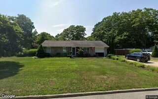 24 Milldown Rd, Yaphank, NY 11980