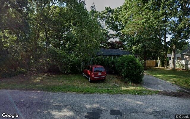 24 Patchogue Ave, Mastic, NY 11950