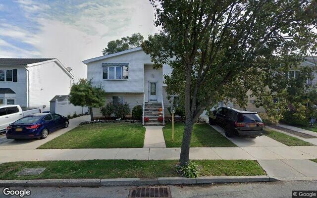 25 Bryan St, Staten Island, NY 10307