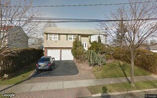 2501 Rose Pl, Westbury, NY 11590