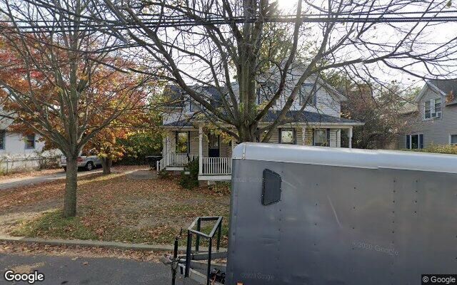 252 Locust Ave, Babylon, NY 11702