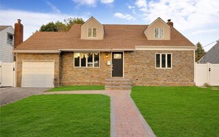 253 Merrick Ave, East Meadow, NY 11554