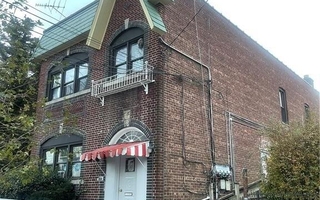 2551 Hering Ave, Bronx, NY 10469 2551 Hering Ave, Bronx, NY 10469