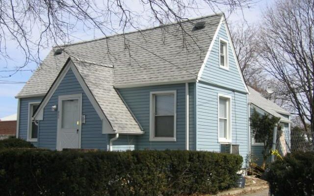 260 Malaney Ave, Westbury, NY 11590