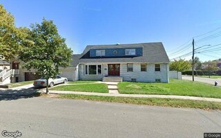 262 10th St, Staten Island, NY 10306