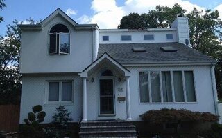 2689 Cedar Ct, Oceanside, NY 11572