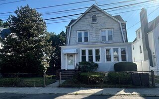 27-27 Ericsson St, East Elmhurst, NY 11369