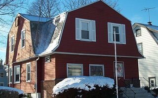 27 Morris St, Freeport, NY 11520