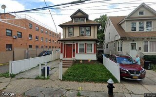 27 White Pl, Staten Island, NY 10310