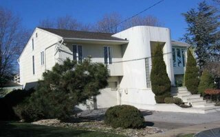 2730 Claudia Ct, Bellmore, NY 11710