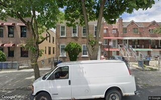 2747 Bronxwood Ave, Bronx, NY 10469