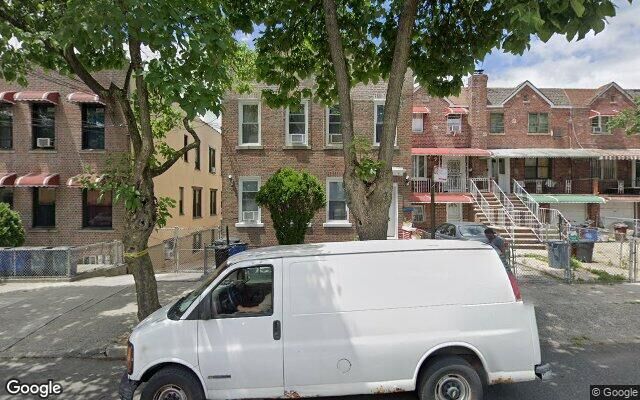 2747 Bronxwood Ave, Bronx, NY 10469