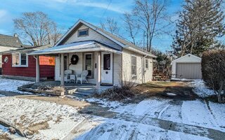 280 Champlin Pl, Greenport, NY 11944