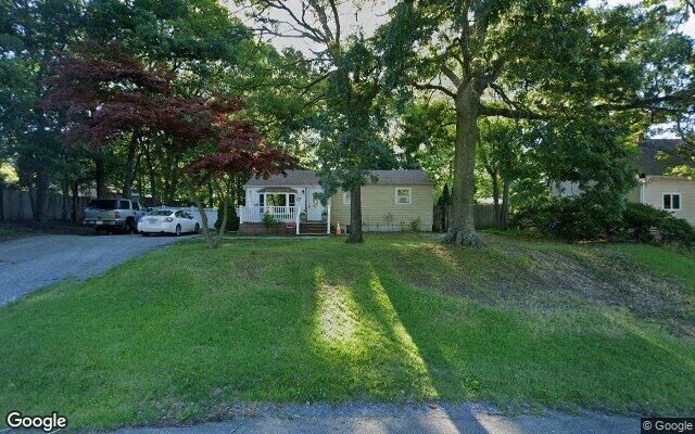 2817 Ocean Ave, Ronkonkoma, NY 11779