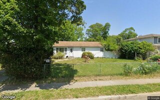 29 Yarnell St, Brentwood, NY 11717