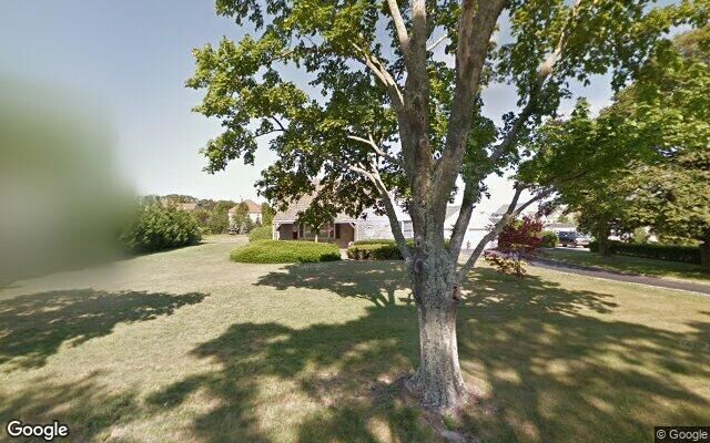 290 Johnson Ave, Sayville, NY 11782