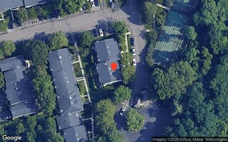 3 The Mews #3, Syosset, NY 11791