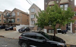 3051 82nd St, East Elmhurst, NY 11370