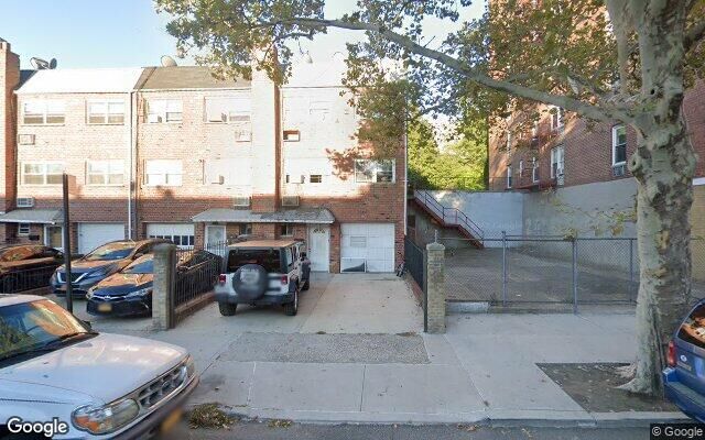 31-30 68th St, Woodside, NY 11377