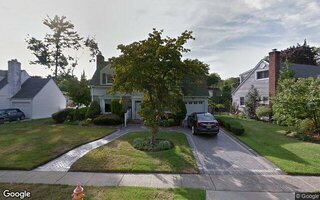 319 Maryland Ave, Freeport, NY 11520