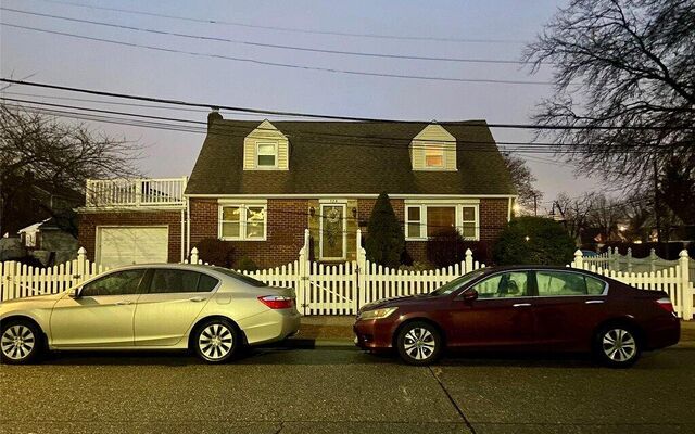 328 William St, West Hempstead, NY 11552 (House View)