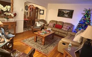 328 William St, West Hempstead, NY 11552