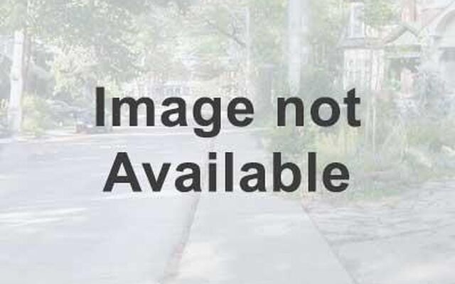 33 Pamela Ln, Selden, NY 11784