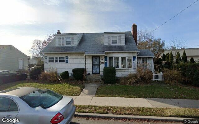 3357 Great Neck Rd, Amityville, NY 11701