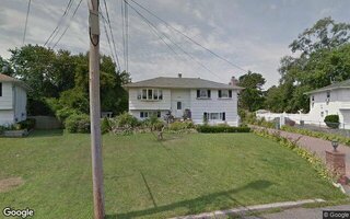 34 Yankee St, Brentwood, NY 11717