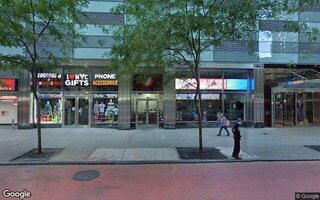 350 W 42nd St #57D, New York, NY 10036